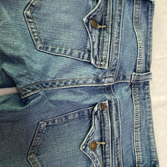 Wet seal blue jeans in good condition size 5 - Picture 4 of 4